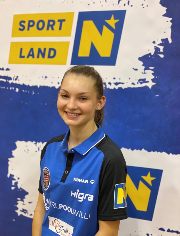 Lena Matitz mit Sportland Niederösterreich - Saison 201-2022 - Badener AC Tischtennis